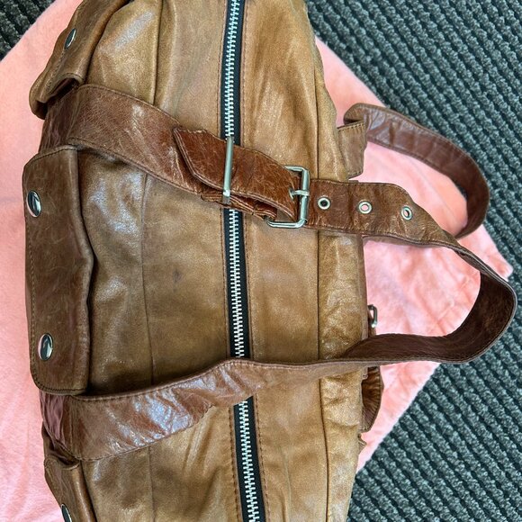 Francesco Biasia Handbag - Picture 8 of 14